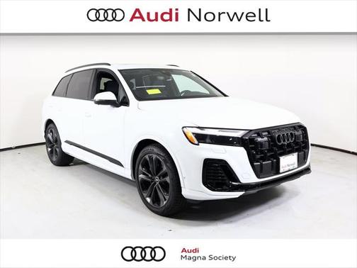 2025 Audi Q7 55 Premium Plus