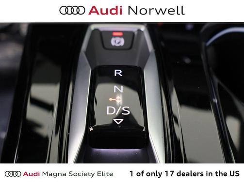 2025 Audi Q5 Premium TFSI quattro S tronic