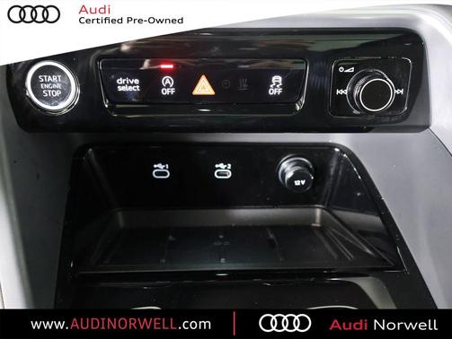 2025 Audi Q5 Premium TFSI quattro S tronic