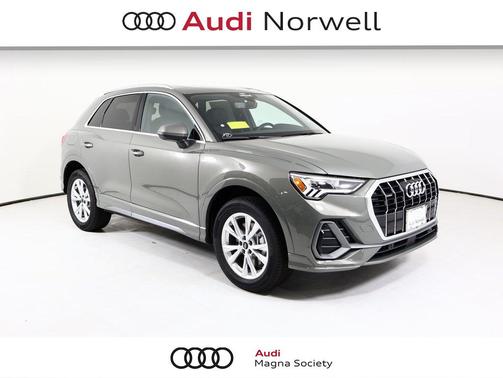 2025 Audi Q3 Premium 45 TFSI S line quattro Tiptronic