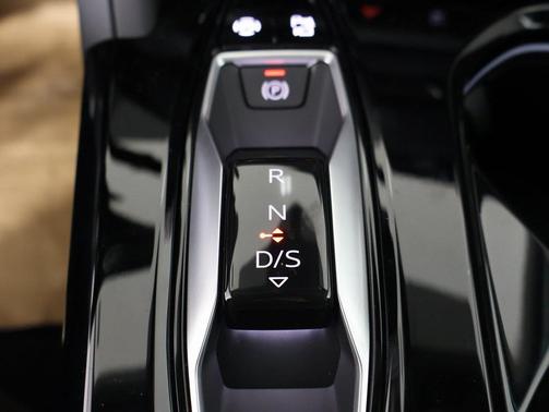 2025 Audi Q5 Premium TFSI quattro S tronic