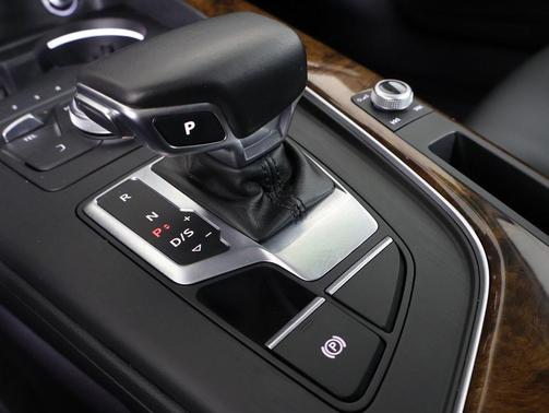 2019 Audi A4 2.0T Premium