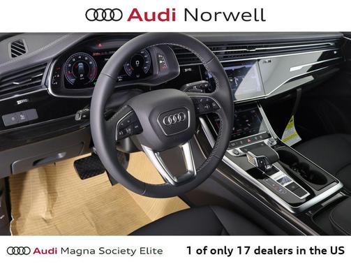 Glacier White Metallic 2026 Audi Q7 45 Premium