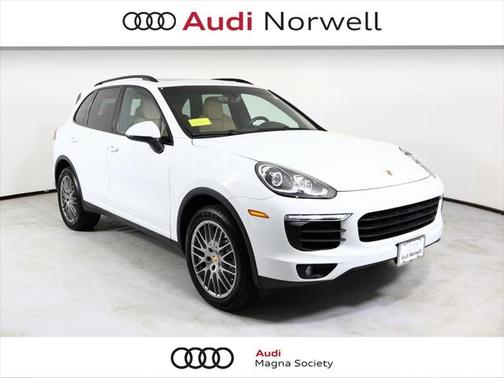 2016 Porsche Cayenne S