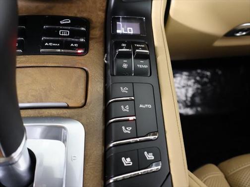 2016 Porsche Cayenne S