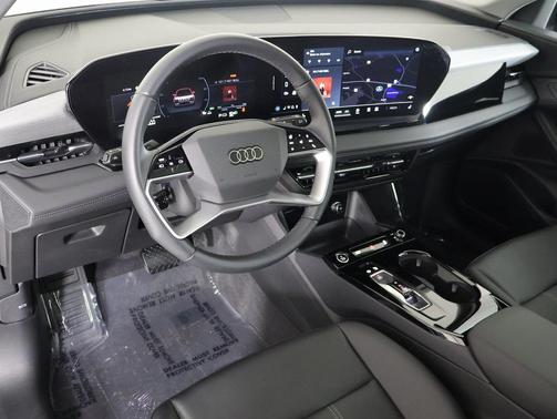 2025 Audi Q6 e-tron Premium quattro