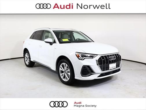 2025 Audi Q3 Premium 45 TFSI S line quattro Tiptronic