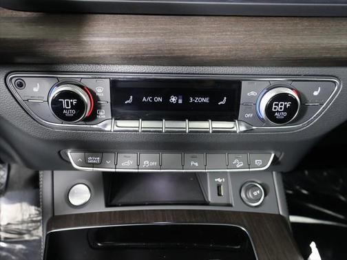 2024 Audi Q5 e 55 S line Premium Plus