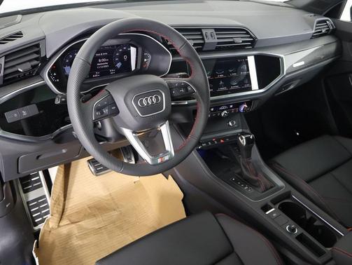 2025 Audi Q3 45 S line Premium Plus