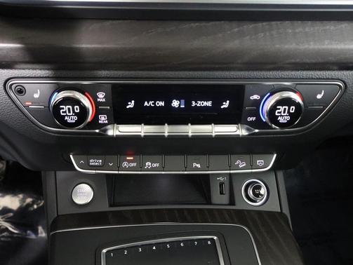 2018 Audi Q5 2.0T Tech Premium