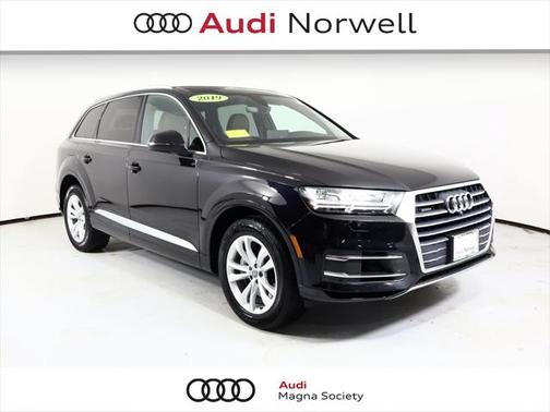 2019 Audi Q7 55 Premium Plus