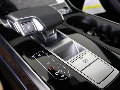 2026 Audi Q8 55 Premium Plus
