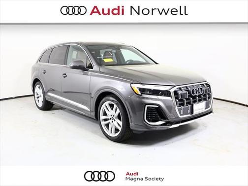 2025 Audi Q7 55 Premium Plus