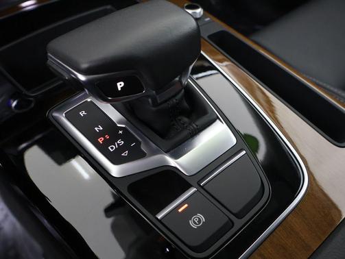 2024 Audi Q5 e 55 S line Premium Plus