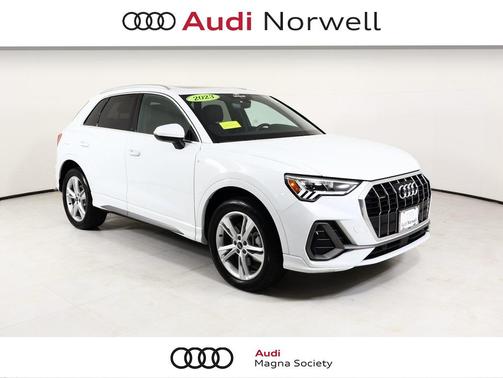 2023 Audi Q3 45 S line Premium Plus