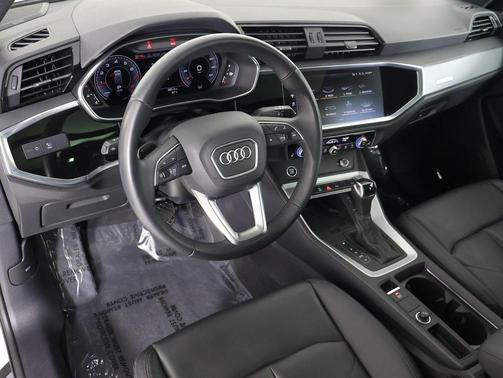 2023 Audi Q3 45 S line Premium Plus