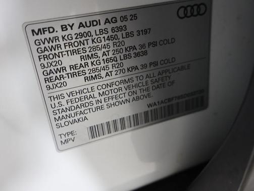 2025 Audi Q7 45 Premium