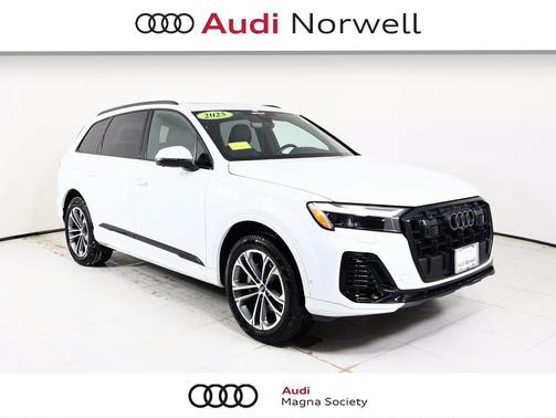 2025 Audi Q7 45 Premium