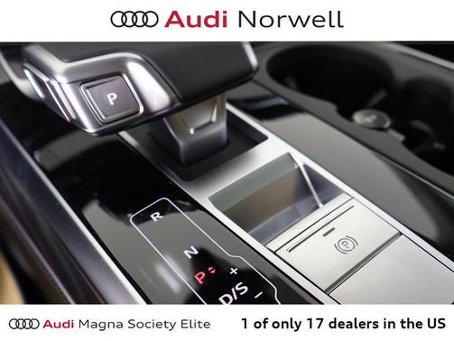 Glacier White Metallic 2026 Audi Q8 55 Premium Plus