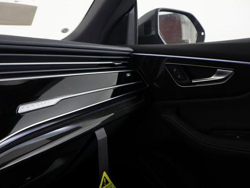 2026 Audi Q8 55 Premium Plus