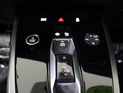 2024 Audi Q4 e-tron Sportback Premium Plus 55 quattro