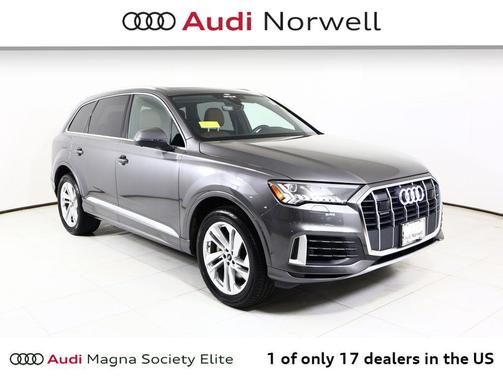 Samurai Gray Metallic 2023 Audi Q7 55 Premium