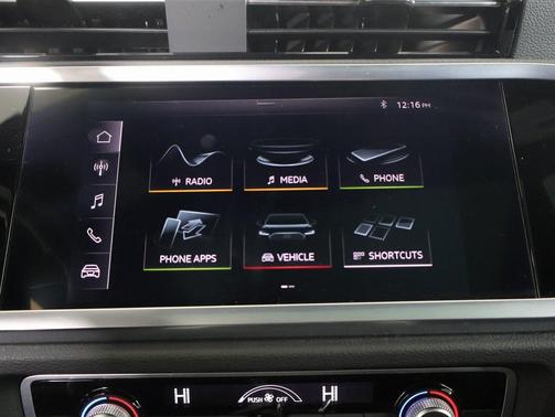 2021 Audi Q3 45 S line Premium