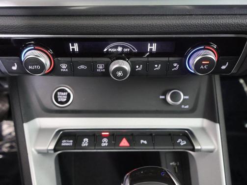 2021 Audi Q3 45 S line Premium