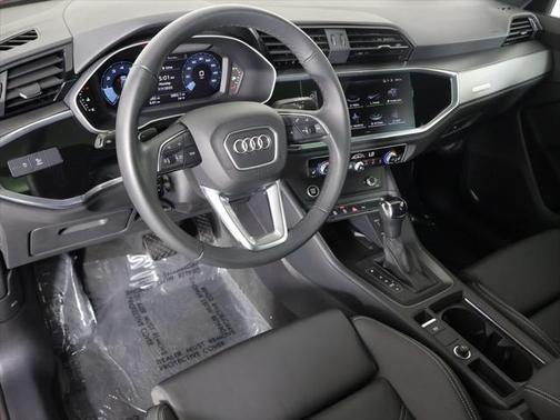 2023 Audi Q3 45 S line Premium Plus