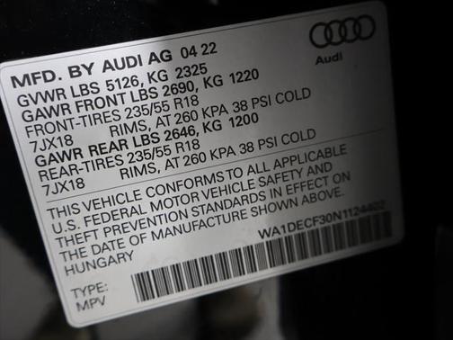 2022 Audi Q3 45 S line Premium