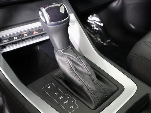 2022 Audi Q3 45 S line Premium