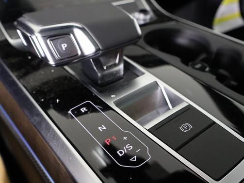 2025 Audi Q7 45 Premium Plus