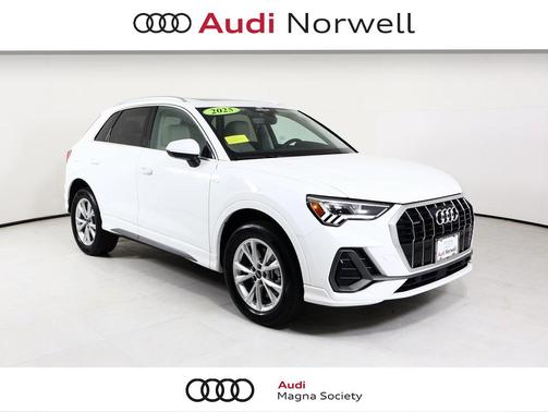 2025 Audi Q3 45 S line Premium Plus