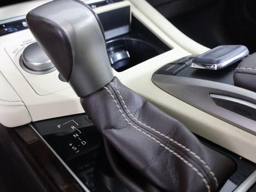 2017 Lexus ES 350 Base