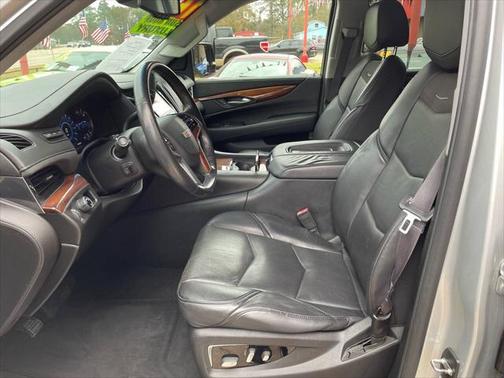 2016 Cadillac Escalade Luxury