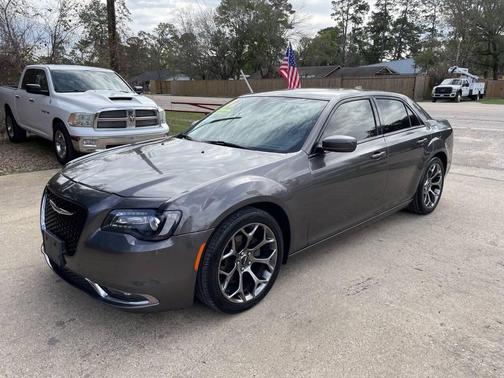 2016 Chrysler 300 S