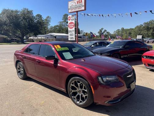 2018 Chrysler 300 Touring