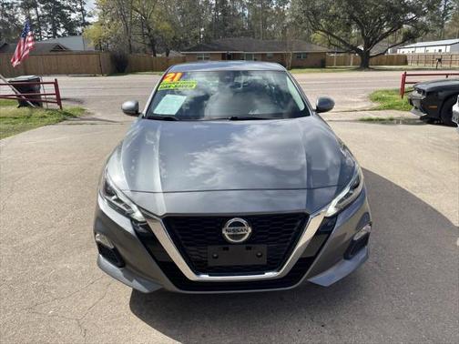 2021 Nissan Altima 2.5 SV