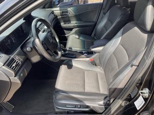 2017 Honda Accord Sport SE