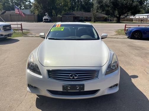 2011 INFINITI G37x Base