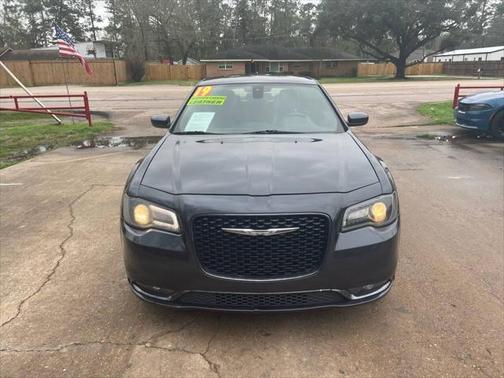 2019 Chrysler 300 S