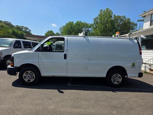 2014 GMC Savana 2500 Work Van