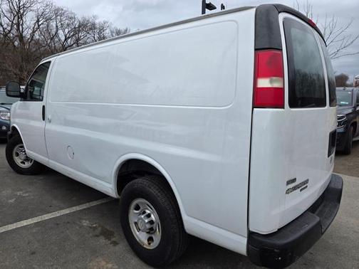 2011 Chevrolet Express 2500 Work Van
