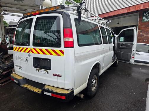 2013 GMC Savana 3500 G3500 Cargo