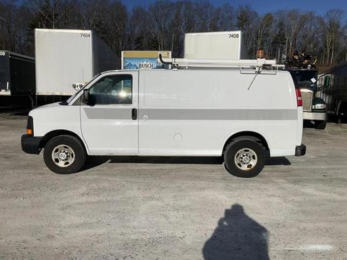 2011 Chevrolet Express 2500 Work Van