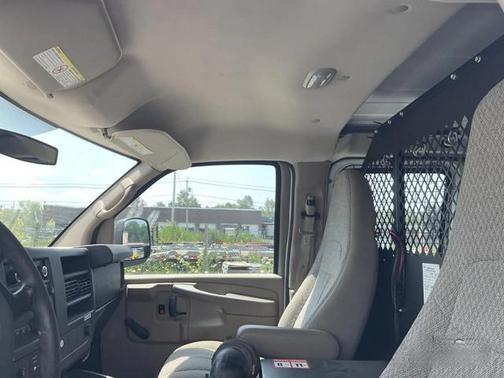2011 Chevrolet Express 2500 Work Van