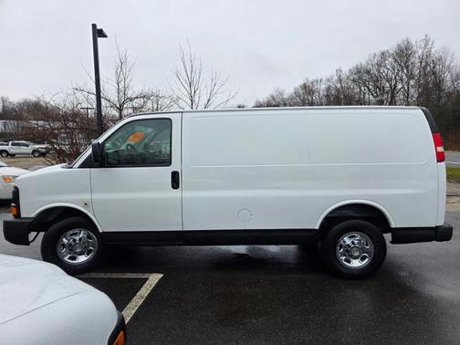2011 Chevrolet Express 2500 Work Van
