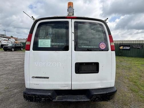 2011 Chevrolet Express 2500 Work Van