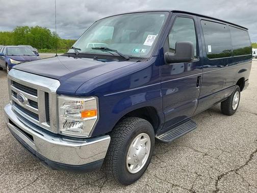 2013 Ford E350 Super Duty XL