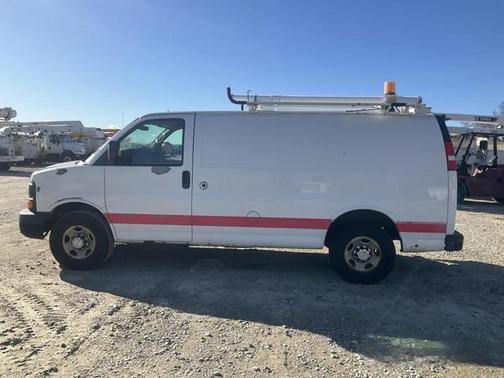 2011 Chevrolet Express 2500 Work Van